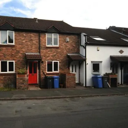 Rent this 2 bed room on Oak Wharf Mews in 1 Birchdale Road, Hillcliffe