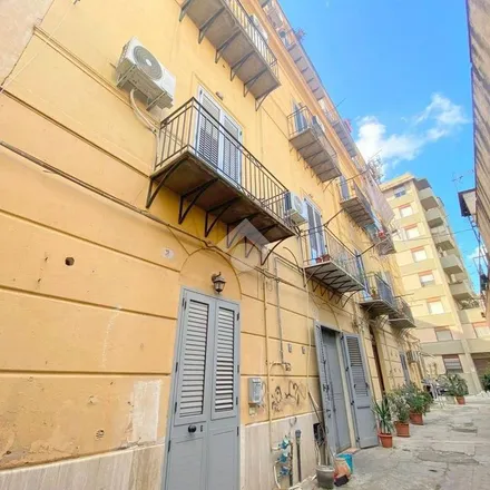 Rent this 3 bed apartment on Via Giorgio Gemellaro 33 in 90138 Palermo PA, Italy
