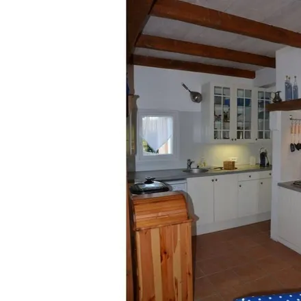 Rent this 3 bed house on Eyraud-Crempse-Maurens in Dordogne, France