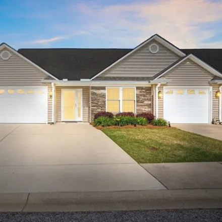Buy this 3 bed house on 17 Eaglecrest Court in Simpsonville, SC 29681