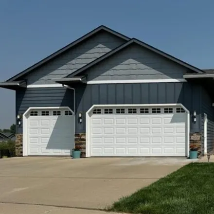 Buy this 5 bed house on 4200 West Mindy Circle in Sioux Falls, SD 57108
