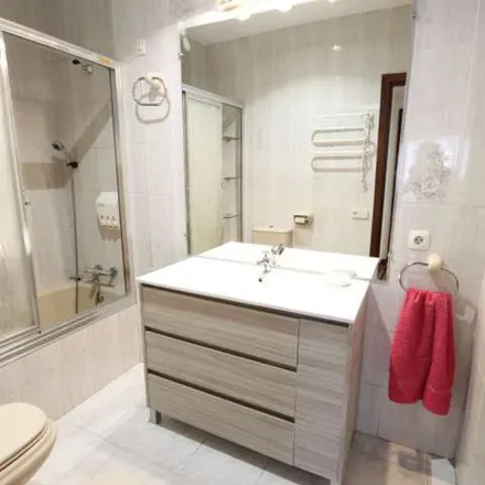 Rent this 2 bed apartment on Calle de Martínez Izquierdo in 7, 28028 Madrid