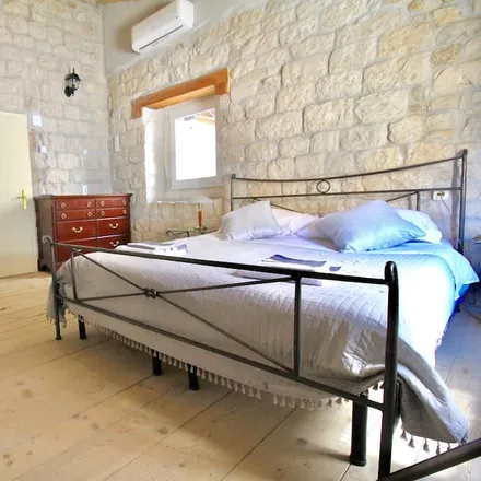 Rent this 3 bed townhouse on Grad Trogir in Split-Dalmatia County, Croatia