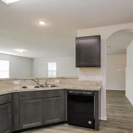 Rent this 3 bed apartment on unnamed road in Harris County, TX 77396