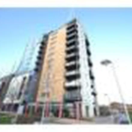 Image 9 - Lady Isle House, Butetown Link, Cardiff, CF11 7TQ, United Kingdom - Apartment for rent