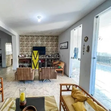 Buy this 5 bed house on Rua Marcondes Pereira 2710 in Joaquim Távora, Fortaleza - CE