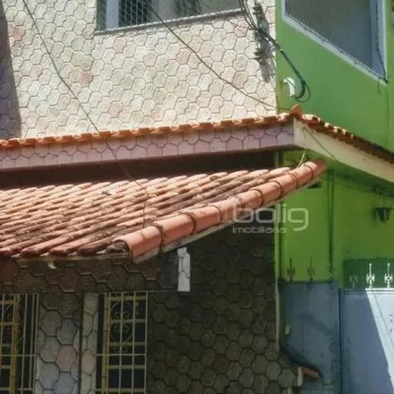 Buy this 2 bed house on Travessa Batista in Santa Catarina, São Gonçalo - RJ