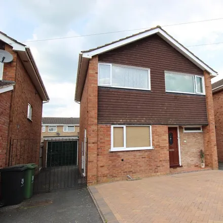Rent this 3 bed house on Quebec Close in Worcester, WR2 4DY