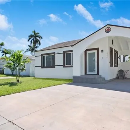 Rent this 2 bed house on 1526 Northeast 110th Street in Courtly Manor, Miami-Dade County