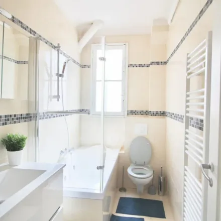 Rent this 3 bed apartment on 196 Avenue de Versailles in 75016 Paris, France