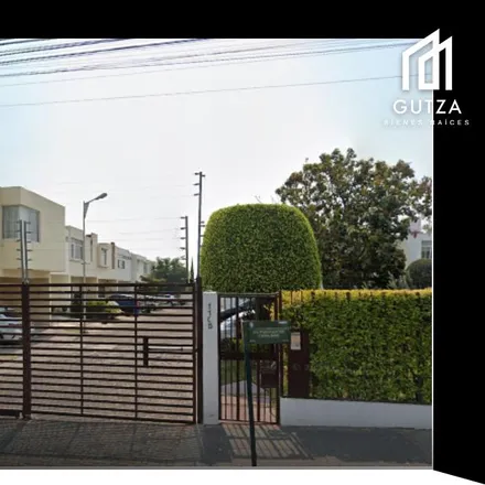 Rent this studio house on Avenida Prolongación José Parres Arias 1105 in El Bosque, 45187 Zapopan