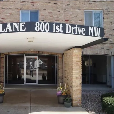 Buy this 2 bed condo on 270 7th Place Northwest in Austin, MN 55912