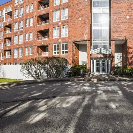 Buy this 2 bed condo on 160 Burkhall Street in Weymouth, MA 02190