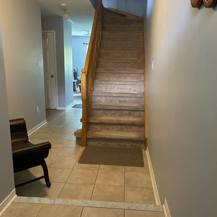 Rent this 3 bed apartment on 450 Aspendale Crescent in Mississauga, ON L5W 1W6