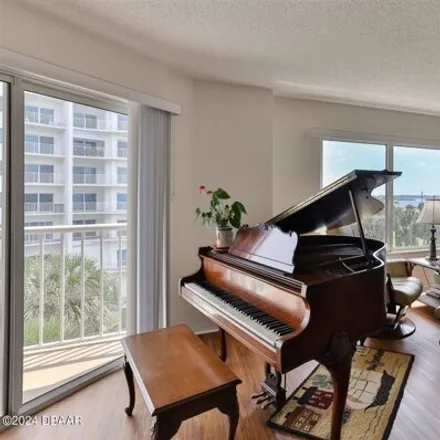 Image 7 - 3 Oceans West Boulevard, Daytona Beach Shores, Volusia County, FL 32118, USA - Condo for sale