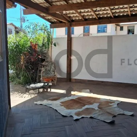 Buy this 2 bed house on unnamed road in Campeche, Florianópolis - SC