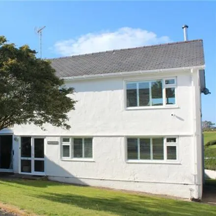 Buy this 5 bed townhouse on Tan y Gaer in Abersoch, LL53 7LY