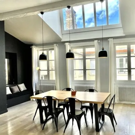 Image 2 - Lyon, Terreaux, ARA, FR - Apartment for rent