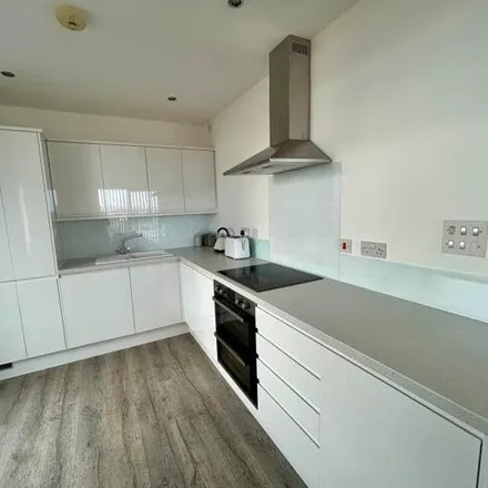 Image 5 - Caldey Island House, Butetown Link, Cardiff, CF11 0JN, United Kingdom - Apartment for rent