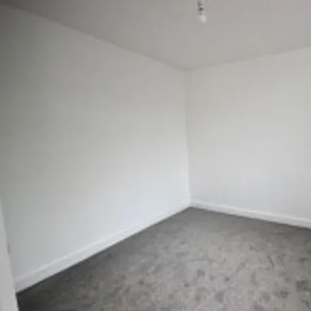 Image 4 - Armoury Terrace, Ebbw Vale, NP23 6BB, United Kingdom - Apartment for rent