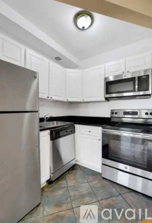 Image 2 - 645 2nd Ave, Unit PHC - Duplex for rent