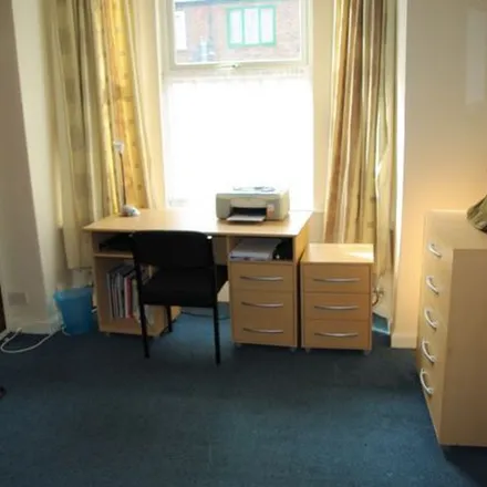 Rent this 4 bed apartment on 49 Montpelier Road in Nottingham, NG7 2JY