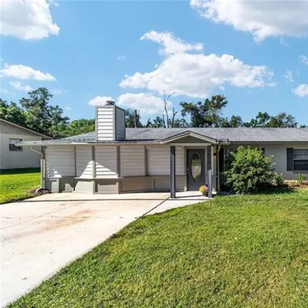 Rent this 3 bed house on 3692 Southeast 34th Court in Marion County, FL 34471