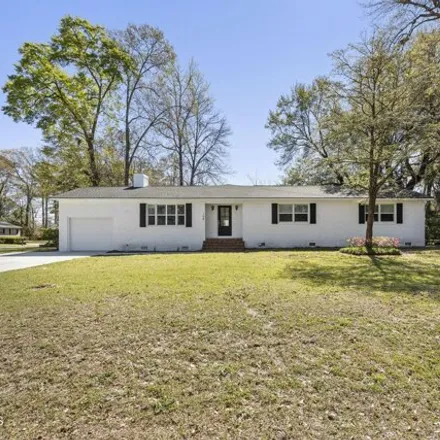 Buy this 3 bed house on 206 Tom Avenue in Skippers Corner, New Hanover County