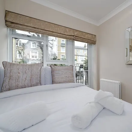 Rent this 2 bed apartment on London in NW8 0EN, United Kingdom