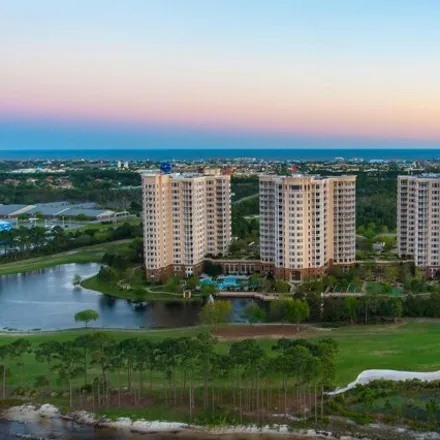Buy this 3 bed condo on One Water Place Bld 2 in 404 Kelly Plantation Drive, Destin