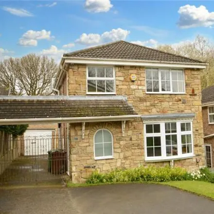 Buy this 4 bed house on East Causeway Vale in Leeds, LS16 8LG