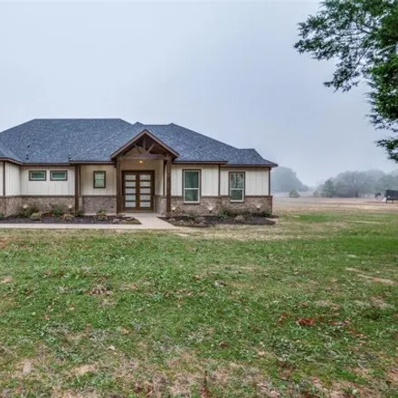 Buy this 4 bed house on 4674 County Road 3922 in Henderson County, TX 75752