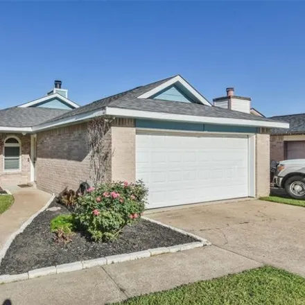 Buy this 3 bed house on 1636 Maywood Lane in Pasadena, TX 77503