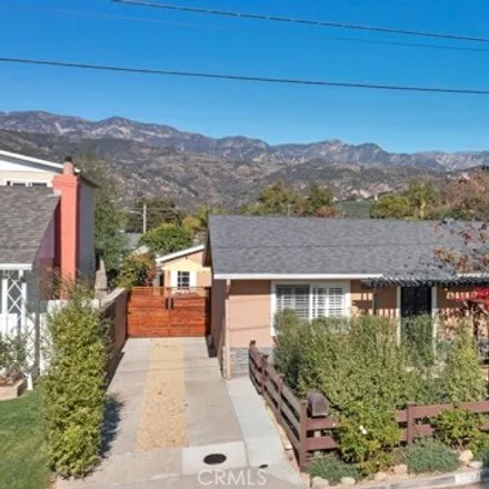 Buy this 3 bed house on 1387 Vallecito Place in Carpinteria, CA 93013