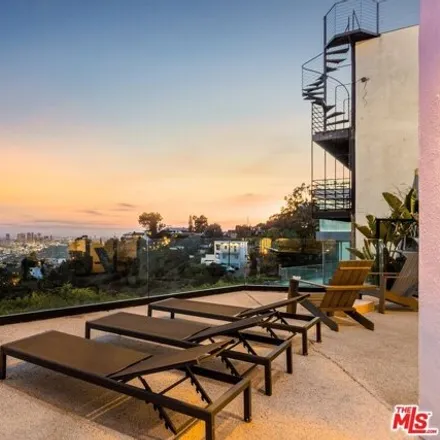Image 2 - Grandview Drive, Los Angeles, CA 90069, USA - House for rent