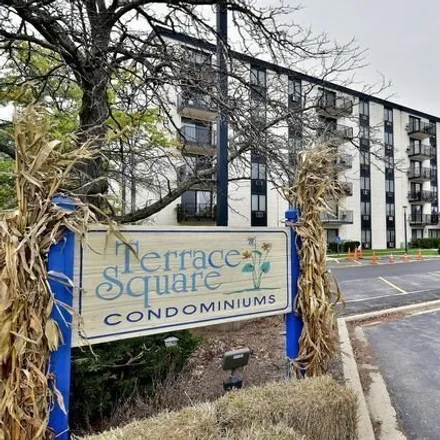 Buy this 2 bed condo on 9731 Terrace Drive in Niles, IL 60714