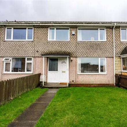 Image 1 - Service Road 3, North East Lincolnshire, DN37 9AX, United Kingdom - Townhouse for sale