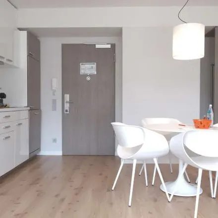 Rent this 1 bed apartment on basis e.V. Produktions- und Ausstellungsplattform in Gutleutstraße 8-12, 60329 Frankfurt