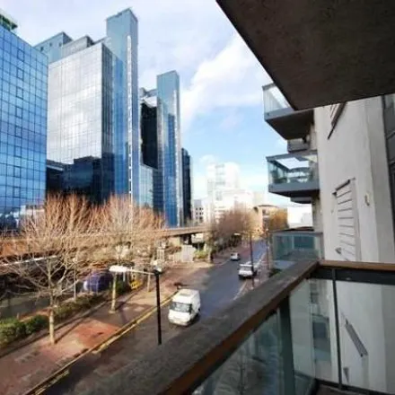 Image 1 - City Tower, 3 Limeharbour, Cubitt Town, London, E14 9LS, United Kingdom - Apartment for rent