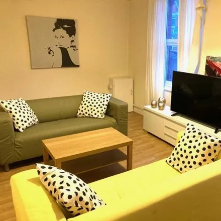 Rent this 6 bed apartment on Midnight Delivery in Smithdown Road, Liverpool