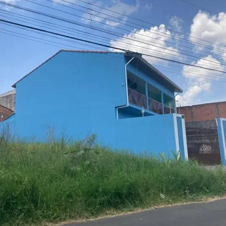 Buy this 4 bed house on Rua Armando Topan in Paulínia - SP, 13142-088