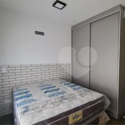 Buy this studio apartment on Avenida Silva Jardim 1011 in Rebouças, Curitiba - PR