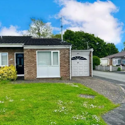 Rent this 3 bed house on 59 The Copse in Halton Lea, Runcorn