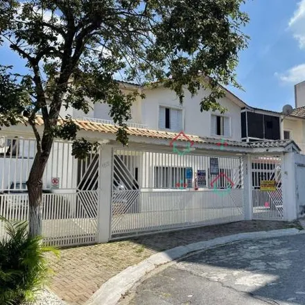 Buy this 2 bed house on Rua Josephina Liuzzi de Moraes in Chácara Marapuí, Taboão da Serra - SP