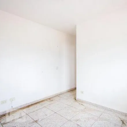 Buy this 2 bed apartment on Rua Mandaguari in Vila Curuçá, Santo André - SP