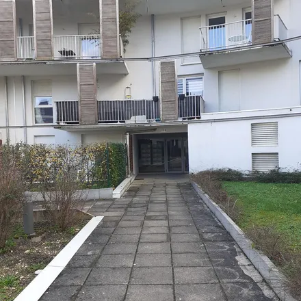 Image 2 - 15 Boulevard de la Marne, 21000 Dijon, France - Apartment for rent