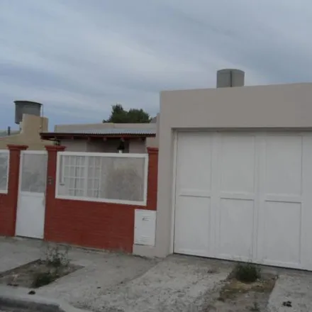 Buy this 3 bed house on Luis René Matosin in Presidente Ortiz, 9005 Comodoro Rivadavia