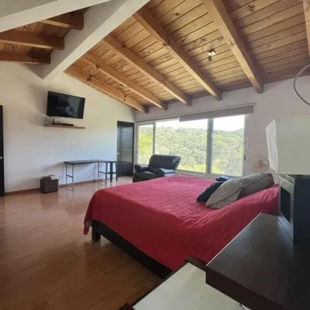 Buy this 5 bed house on Privada Primavera in Monte Alto, 51200 Valle de Bravo