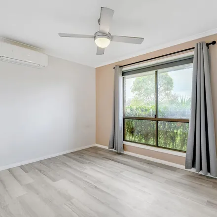 Rent this 3 bed apartment on 26 Lycoris Street in Crestmead QLD 4132, Australia