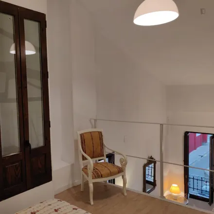 Rent this studio apartment on Carrer de Vidal Canelles in 21, 46011 Valencia